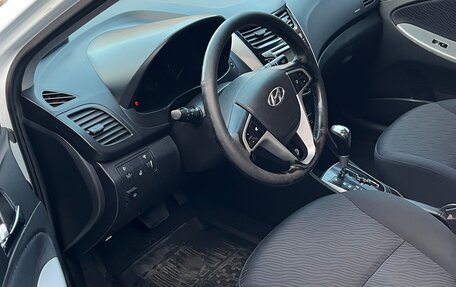Hyundai Solaris II рестайлинг, 2014 год, 738 000 рублей, 16 фотография
