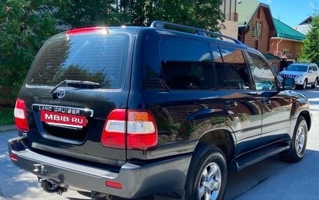 Toyota Land Cruiser 100 рестайлинг 2, 2006 год, 3 400 000 рублей, 15 фотография
