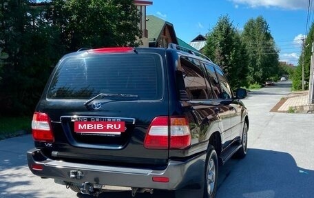Toyota Land Cruiser 100 рестайлинг 2, 2006 год, 3 400 000 рублей, 14 фотография