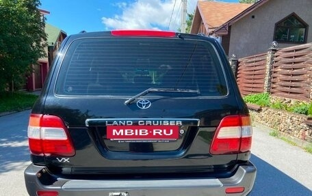 Toyota Land Cruiser 100 рестайлинг 2, 2006 год, 3 400 000 рублей, 12 фотография