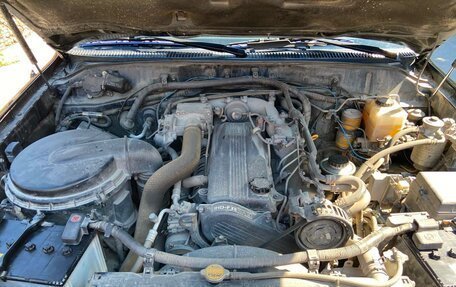 Toyota Land Cruiser 100 рестайлинг 2, 2006 год, 3 400 000 рублей, 36 фотография