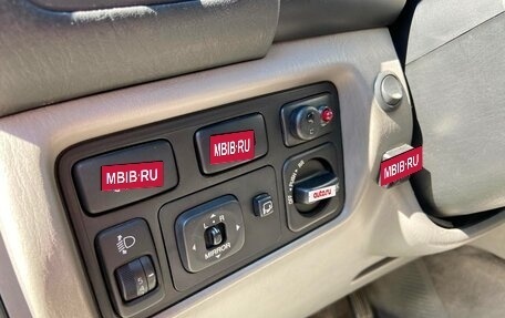 Toyota Land Cruiser 100 рестайлинг 2, 2006 год, 3 400 000 рублей, 28 фотография