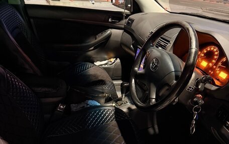 Toyota Avensis III рестайлинг, 2003 год, 540 000 рублей, 9 фотография