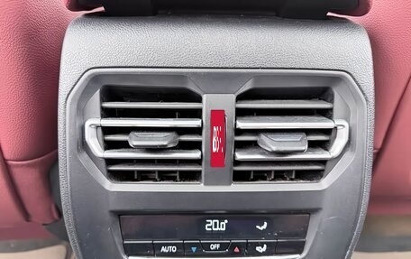 BMW 3 серия, 2024 год, 3 240 757 рублей, 11 фотография