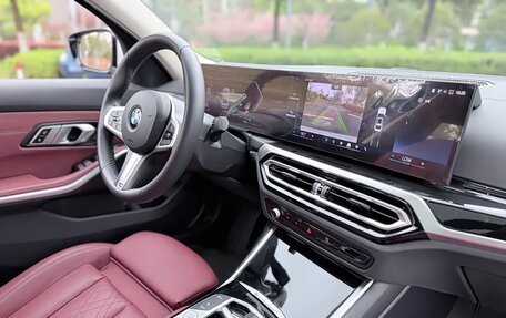 BMW 3 серия, 2024 год, 3 240 757 рублей, 16 фотография