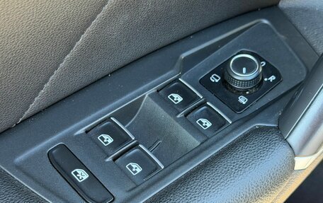 Volkswagen Tiguan II, 2018 год, 3 099 000 рублей, 16 фотография
