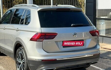 Volkswagen Tiguan II, 2018 год, 3 099 000 рублей, 7 фотография
