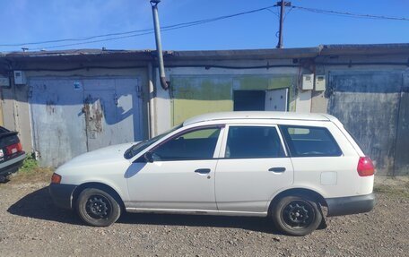 Nissan AD II, 2001 год, 310 000 рублей, 5 фотография