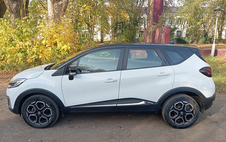 Renault Kaptur I рестайлинг, 2021 год, 1 630 000 рублей, 4 фотография