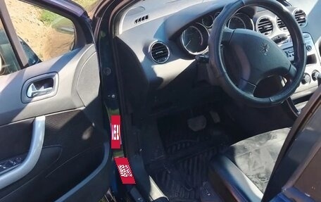 Peugeot 308 II, 2010 год, 530 000 рублей, 2 фотография