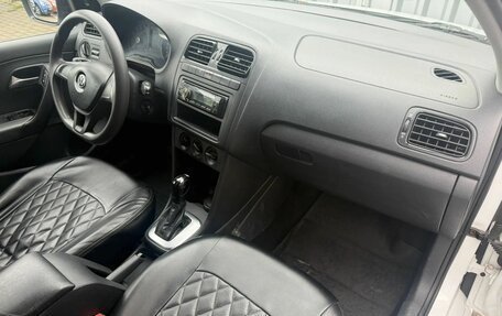 Volkswagen Polo VI (EU Market), 2019 год, 949 000 рублей, 11 фотография