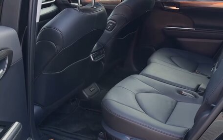 Toyota Highlander, 2026 год, 5 090 000 рублей, 7 фотография