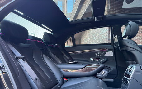 Mercedes-Benz S-Класс, 2016 год, 4 500 000 рублей, 33 фотография