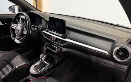 KIA K3, 2019 год, 2 200 000 рублей, 16 фотография