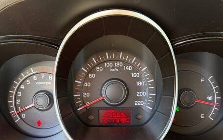 KIA Rio III рестайлинг, 2017 год, 1 000 000 рублей, 7 фотография