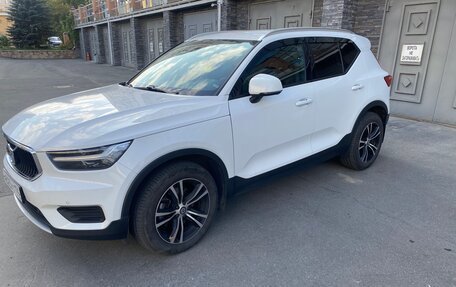 Volvo XC40 I, 2018 год, 2 250 000 рублей, 2 фотография