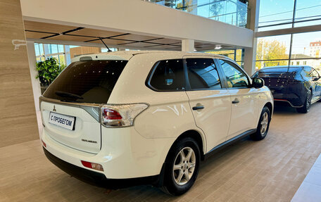 Mitsubishi Outlander III рестайлинг 3, 2013 год, 1 049 990 рублей, 5 фотография