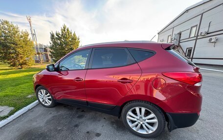Hyundai ix35 I рестайлинг, 2011 год, 1 350 000 рублей, 4 фотография