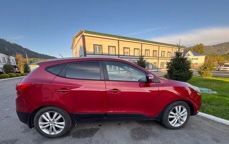 Hyundai ix35 I рестайлинг, 2011 год, 1 350 000 рублей, 3 фотография