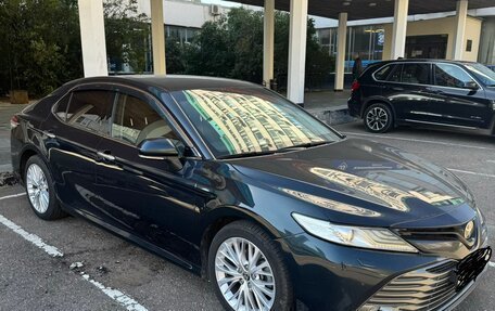 Toyota Camry, 2018 год, 2 500 000 рублей, 4 фотография
