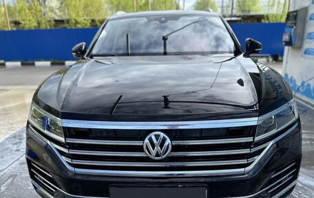 Volkswagen Touareg III, 2019 год, 4 100 000 рублей, 6 фотография