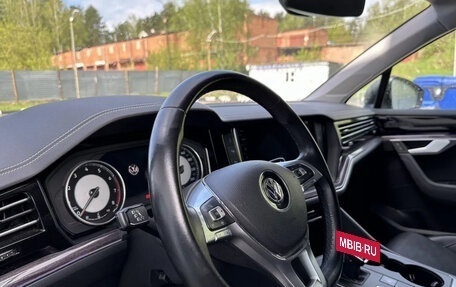 Volkswagen Touareg III, 2019 год, 4 100 000 рублей, 11 фотография