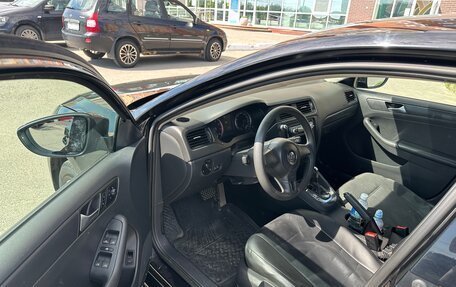 Volkswagen Jetta VI, 2013 год, 780 000 рублей, 5 фотография