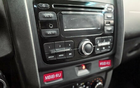 Renault Duster I рестайлинг, 2015 год, 1 090 000 рублей, 15 фотография