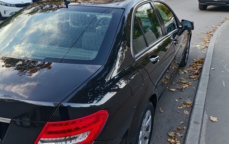 Mercedes-Benz C-Класс, 2011 год, 1 350 000 рублей, 2 фотография
