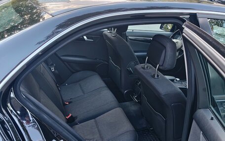 Mercedes-Benz C-Класс, 2011 год, 1 350 000 рублей, 11 фотография