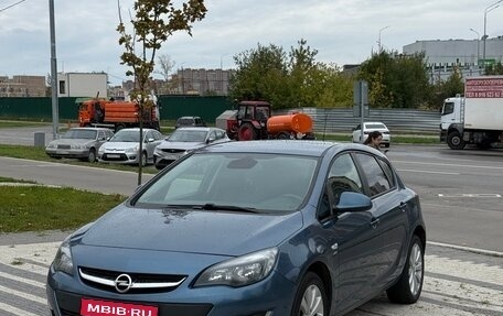 Opel Astra J, 2013 год, 750 000 рублей, 1 фотография