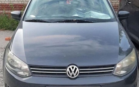 Volkswagen Polo VI (EU Market), 2010 год, 650 000 рублей, 1 фотография