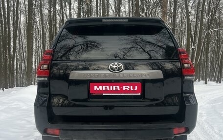 Toyota Land Cruiser Prado 150 рестайлинг 2, 2021 год, 5 999 999 рублей, 4 фотография
