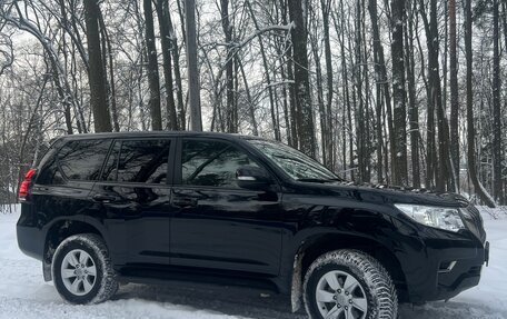 Toyota Land Cruiser Prado 150 рестайлинг 2, 2021 год, 5 999 999 рублей, 12 фотография