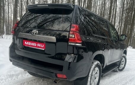 Toyota Land Cruiser Prado 150 рестайлинг 2, 2021 год, 5 999 999 рублей, 11 фотография
