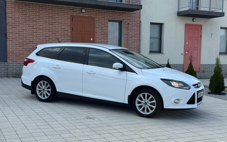 Ford Focus III, 2014 год, 995 000 рублей, 2 фотография