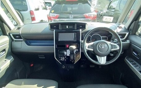 Toyota Roomy I, 2018 год, 1 075 000 рублей, 4 фотография