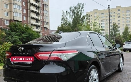 Toyota Camry, 2019 год, 2 550 000 рублей, 5 фотография