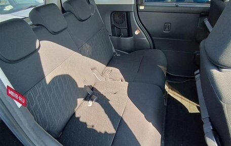 Toyota Roomy I, 2018 год, 1 075 000 рублей, 11 фотография