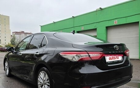 Toyota Camry, 2019 год, 2 550 000 рублей, 4 фотография