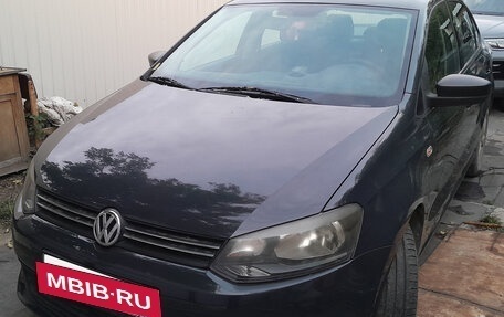 Volkswagen Polo VI (EU Market), 2010 год, 650 000 рублей, 5 фотография