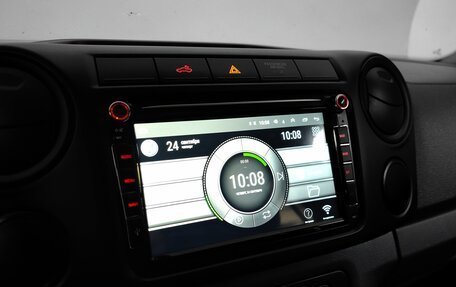 Volkswagen Amarok I рестайлинг, 2012 год, 1 485 000 рублей, 14 фотография
