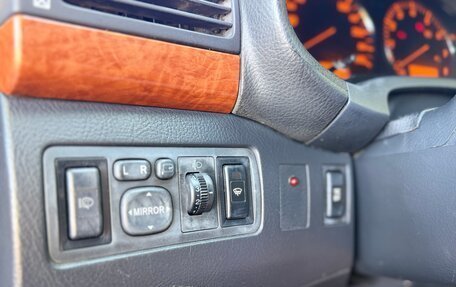 Toyota Avensis III рестайлинг, 2006 год, 570 000 рублей, 17 фотография