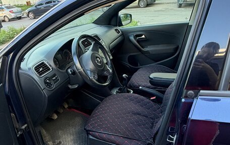 Volkswagen Polo VI (EU Market), 2012 год, 750 000 рублей, 3 фотография
