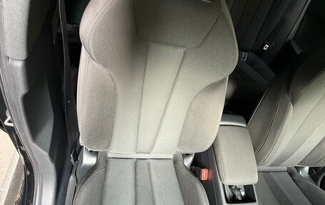 Audi A4, 2019 год, 4 200 000 рублей, 15 фотография