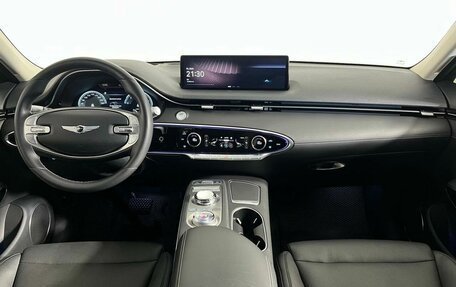 Genesis GV70, 2021 год, 4 599 000 рублей, 15 фотография