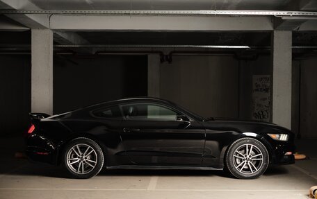 Ford Mustang VI рестайлинг, 2017 год, 2 750 000 рублей, 4 фотография