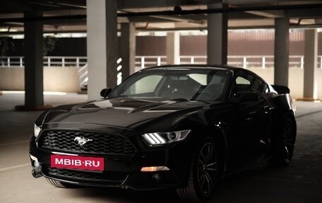 Ford Mustang VI рестайлинг, 2017 год, 2 750 000 рублей, 11 фотография
