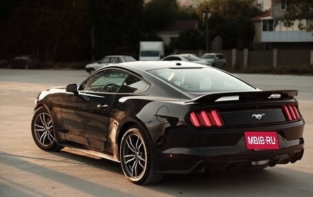 Ford Mustang VI рестайлинг, 2017 год, 2 750 000 рублей, 9 фотография