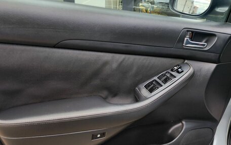 Toyota Avensis III рестайлинг, 2007 год, 450 000 рублей, 5 фотография